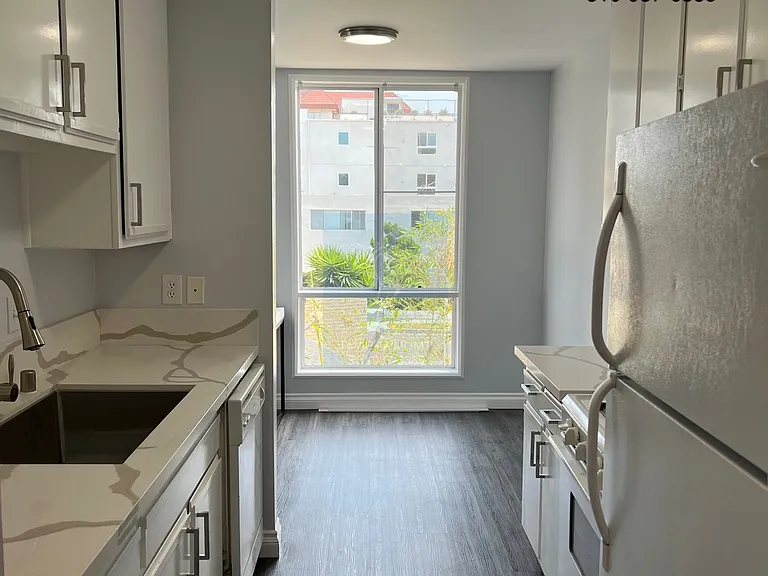 11857 Texas Ave #204 — Photo 4