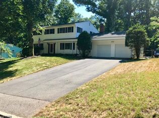 41 Elliot Rd, Parsippany, NJ 07054