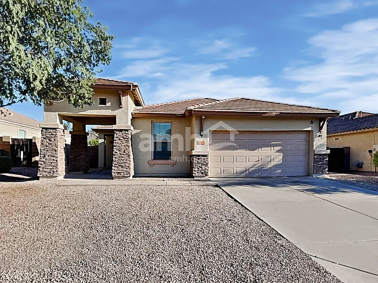 2975 E Merlot St — Photo 1