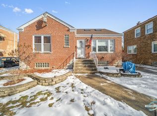 2433 S 4th Ave, North Riverside, IL 60546