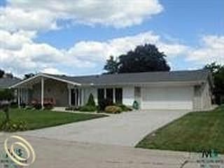 1st image of 38534 Thornwood Dr