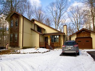 159 Selig Rd, Pocono Lake, PA 18347
