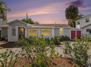 129 94th Ave, Treasure Island, FL 33706
