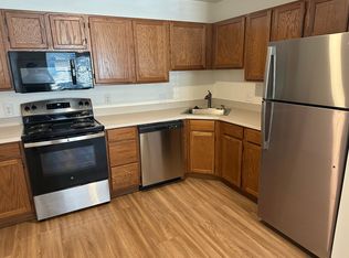 228 Maple St APT B, Plain City, OH 43064