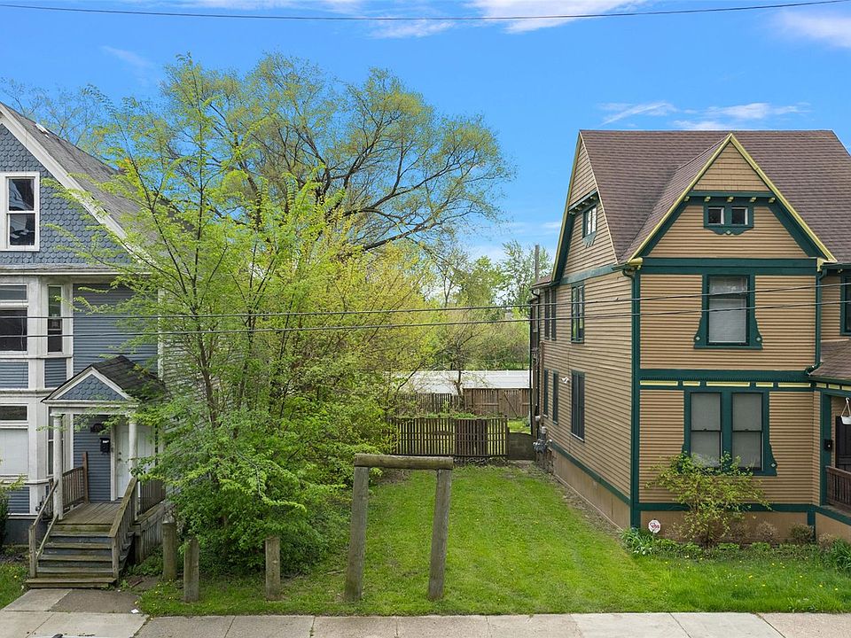 1st image of 7922 Saint Paul St