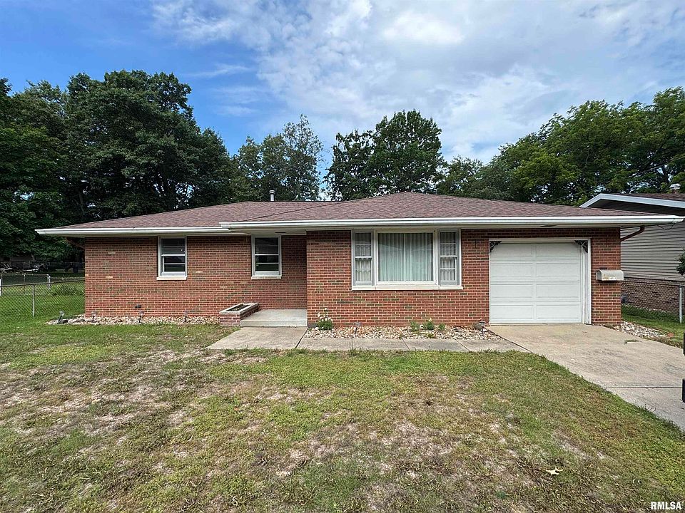 1st image of 2315 N Ardell Pl