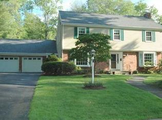 55 Mohawk Dr, West Hartford, CT 06117