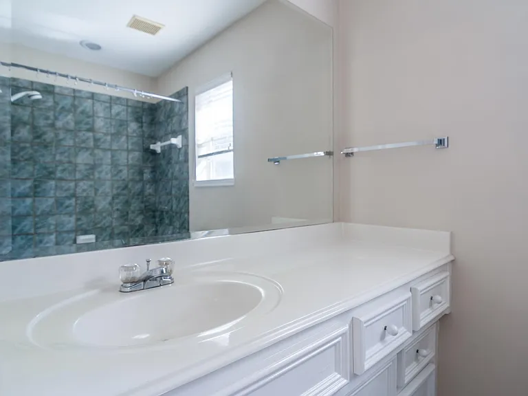 1414 Crocker St — Photo 21