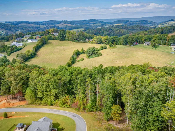 Tumbleweed Trl, Rutledge, TN 37861