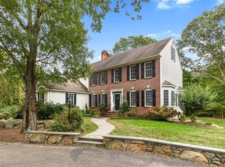 523 South Rd, South Kingstown, RI 02879