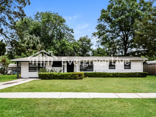 2125 Bunting Dr, Jacksonville, FL 32210