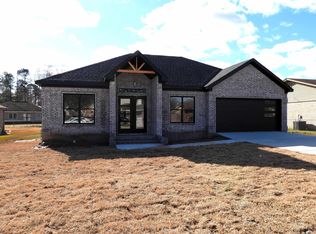 7 Peach Tree Pl, Little Rock, AR 72204