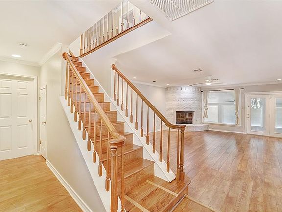 5th image of 6017 Salton Dr