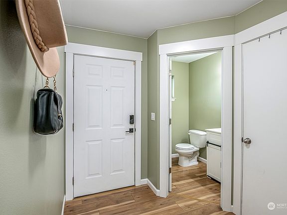 4th image of 20310 46th Avenue Ct E