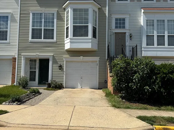 45627 Waterloo Station Sq, Sterling, VA 20166
