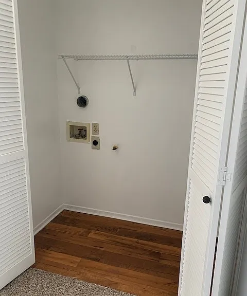 7831 Glencoe Dr #3 — Photo 8