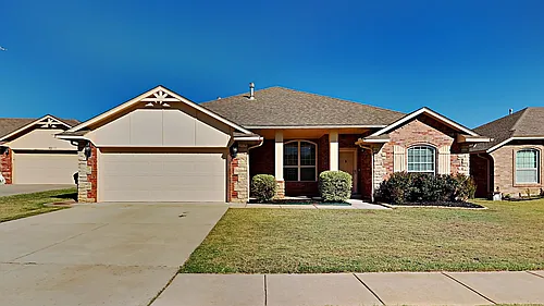 9315 Peachtree Ln Photo 1