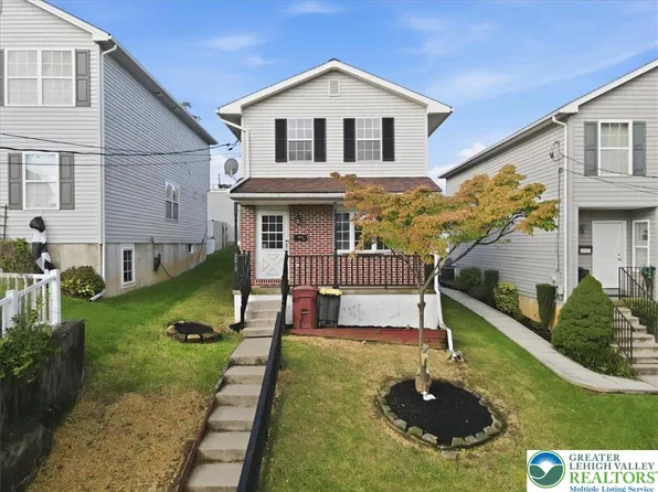2010 Columbia Ave, Whitehall, PA 18052
