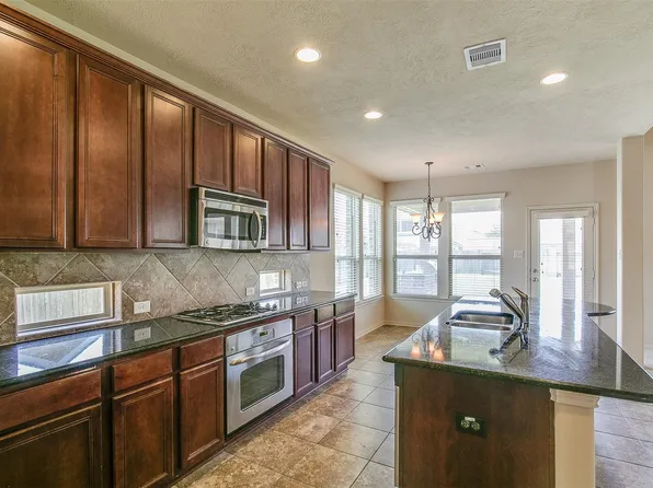 17807 Quiet Loch Ln, Houston, TX 77084