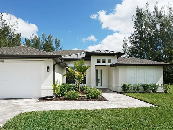 2913 SW 11th Place Cpe, Coral, FL 33914