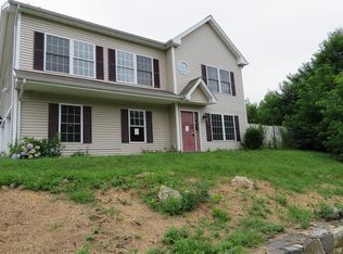 1314 Chopsey Hill Rd, Bridgeport, CT 06606