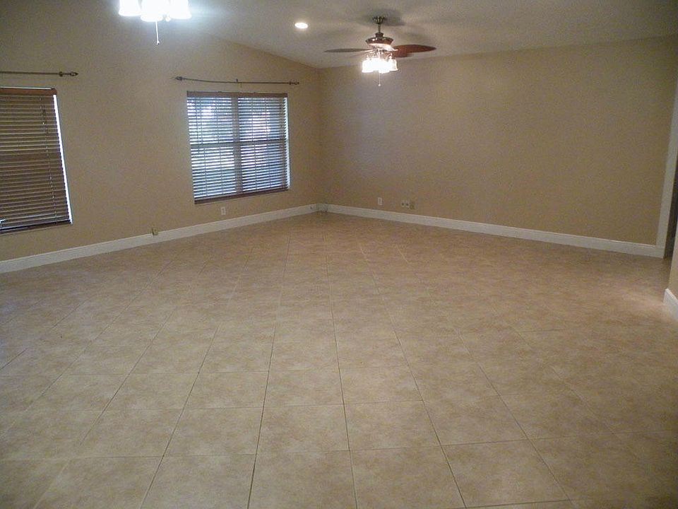 1st image of 1291 Green Pine Blvd