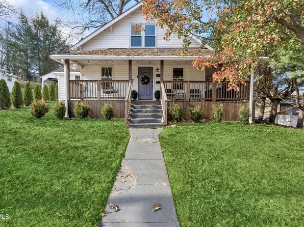 706 Treadway St, Johnson City, TN 37604