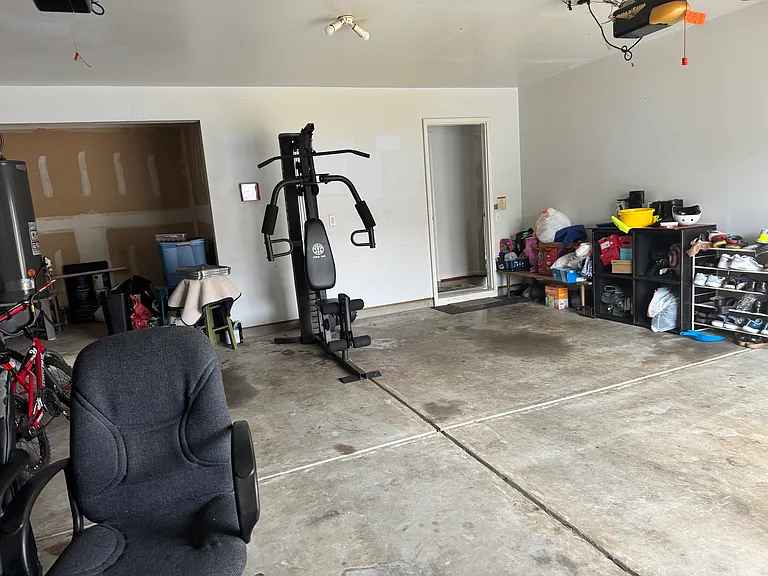 9327 Bellegarde Dr — Photo 38