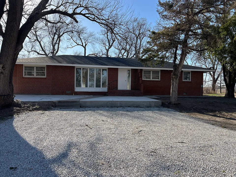 1282 US Highway 56