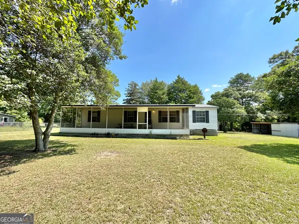 95 Bedsole Rd, Eastman, GA 31023