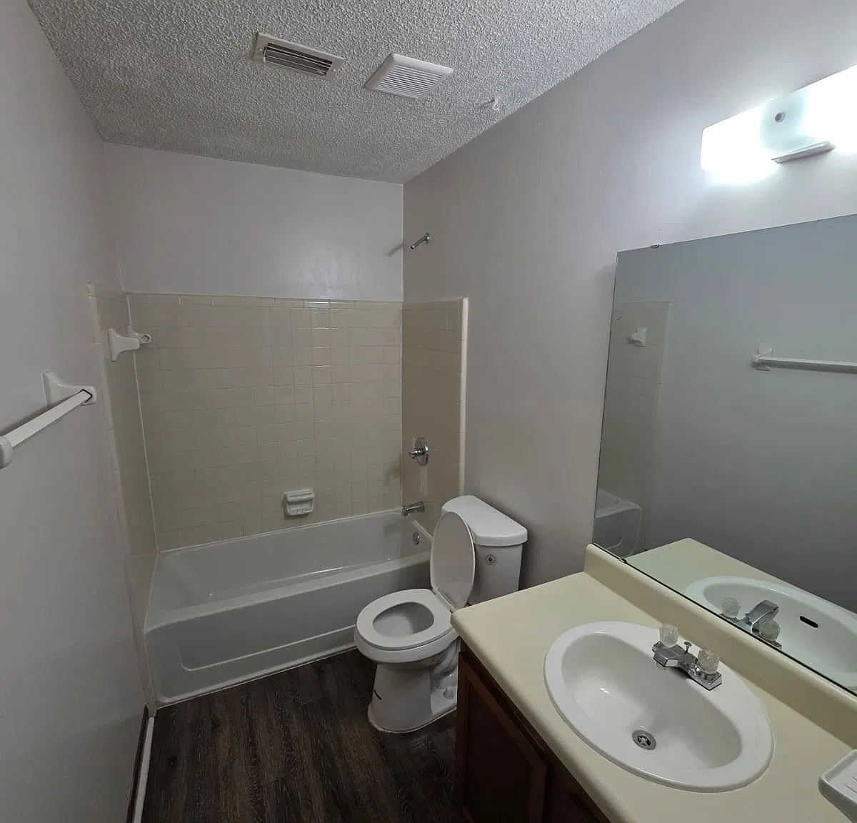 1290 Jefferson Avenue Unit-1D - 1 — Photo 3