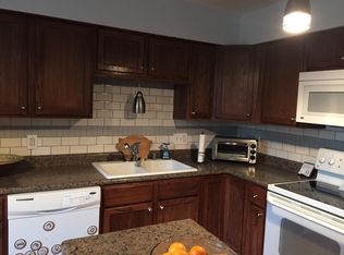 1112 Haslett Rd, Haslett, MI 48840