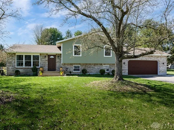 4176 N Lake Shore Dr, Jamestown, OH 45335