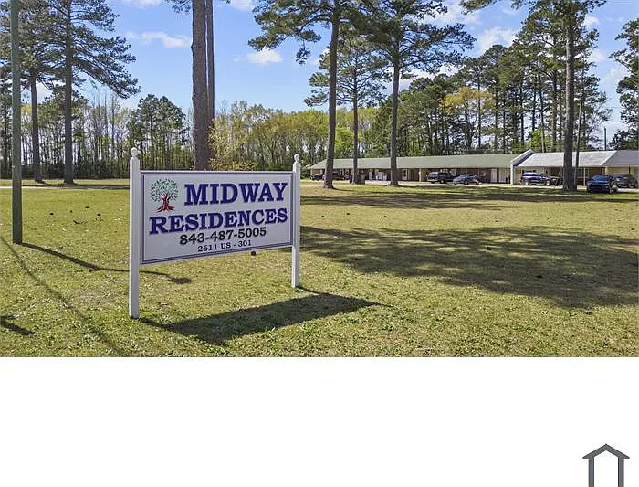 2611 US Highway 301 S #2