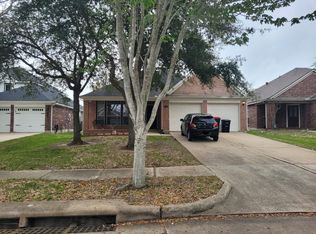 1415 Sand Lake Ln, Richmond, TX 77407