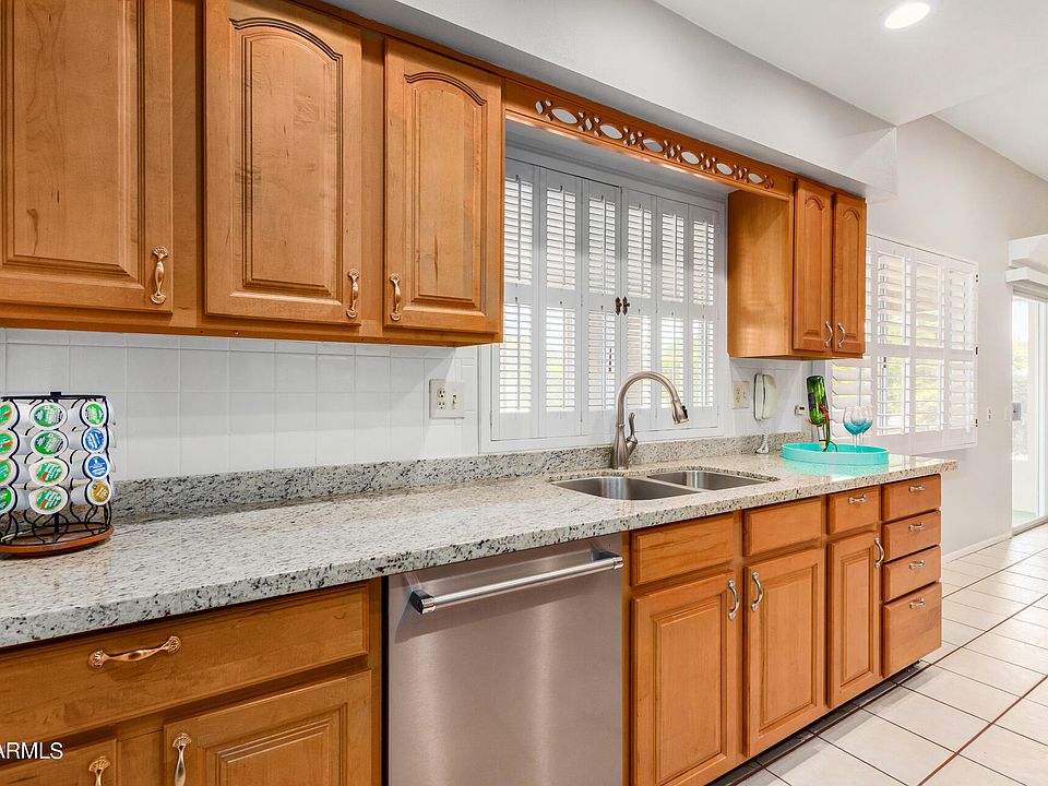 1st image of 10638 W BOSWELL Boulevard
