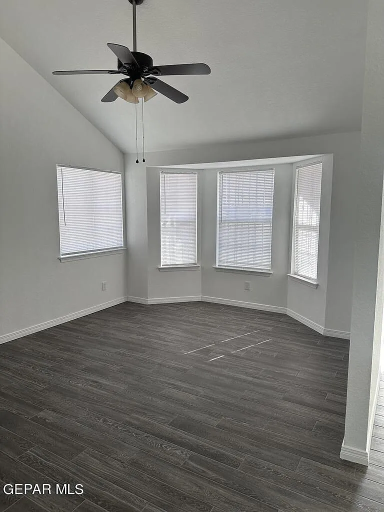 2 bed, 2.0 bath, 1190 sqft, $1,600 — Photo 4