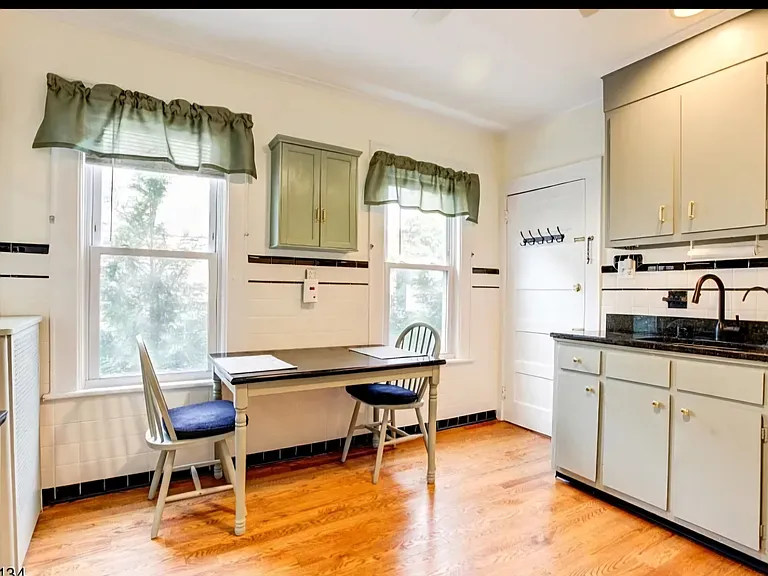 146 Watchung Ave #1 — Photo 6