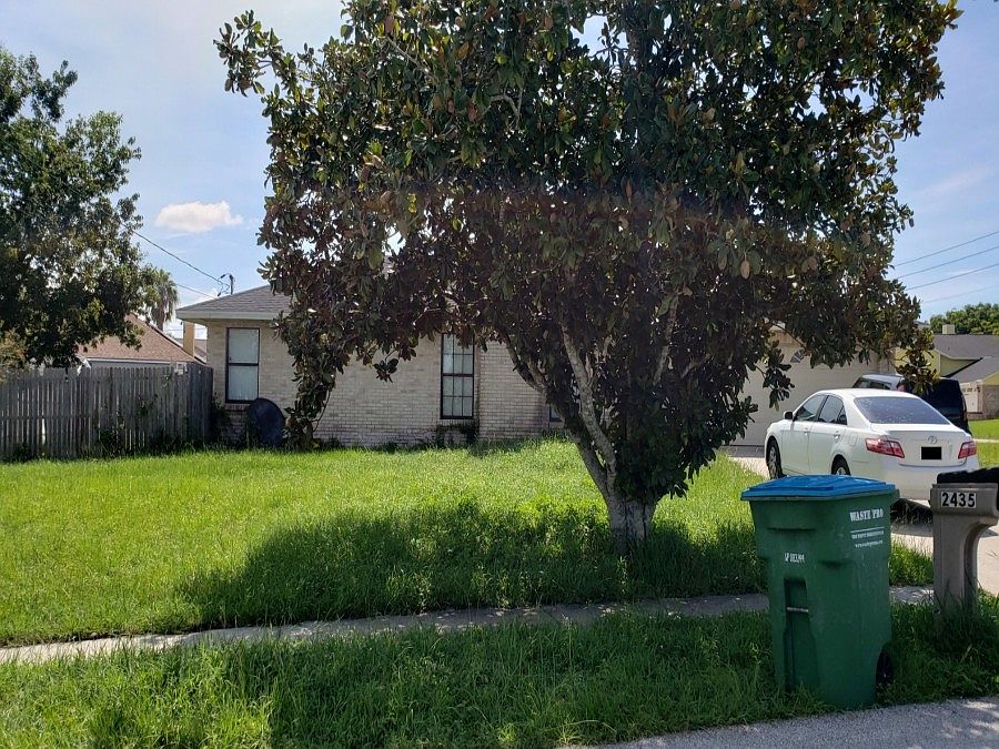 1st image of 2435 Walkertown Ave