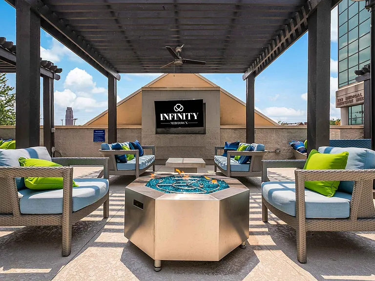 Lounge Area