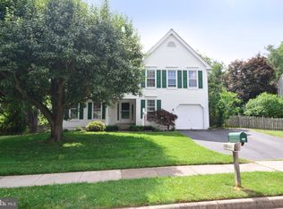5522 Virgin Rock Rd, Centreville, VA 20120