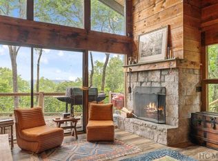 167 Bear Log Rd, Cashiers, NC 28717