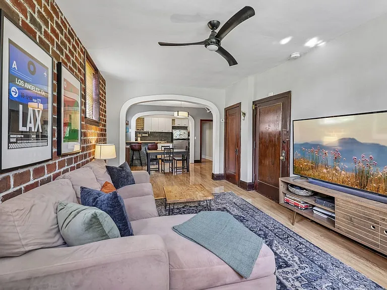 4144 Bryant Ave S #5 — Photo 3