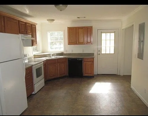 181 Peters Rd #B Photo 1