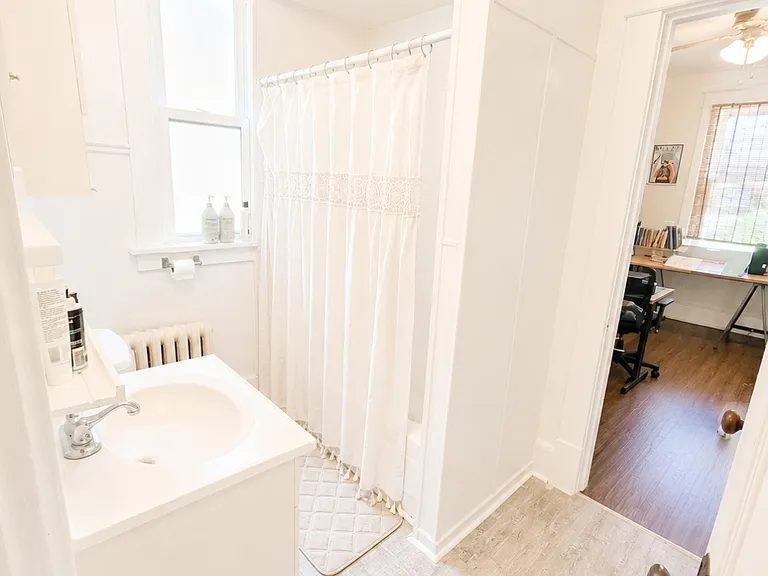 1631 Shady Ave #1 — Photo 14