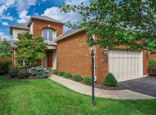 8727 Kenwood Rd, Cincinnati, OH 45242