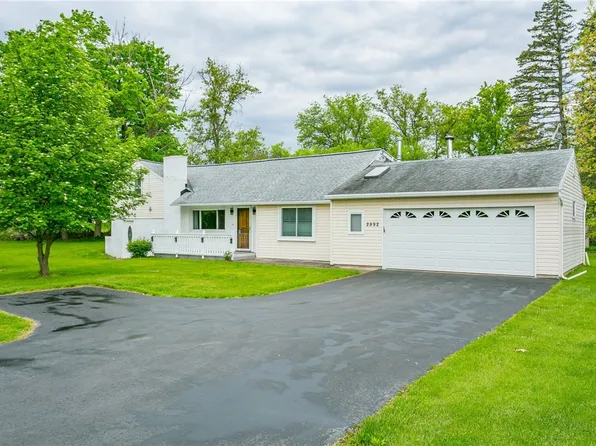 2892 Atlantic Ave, Penfield, NY 14526