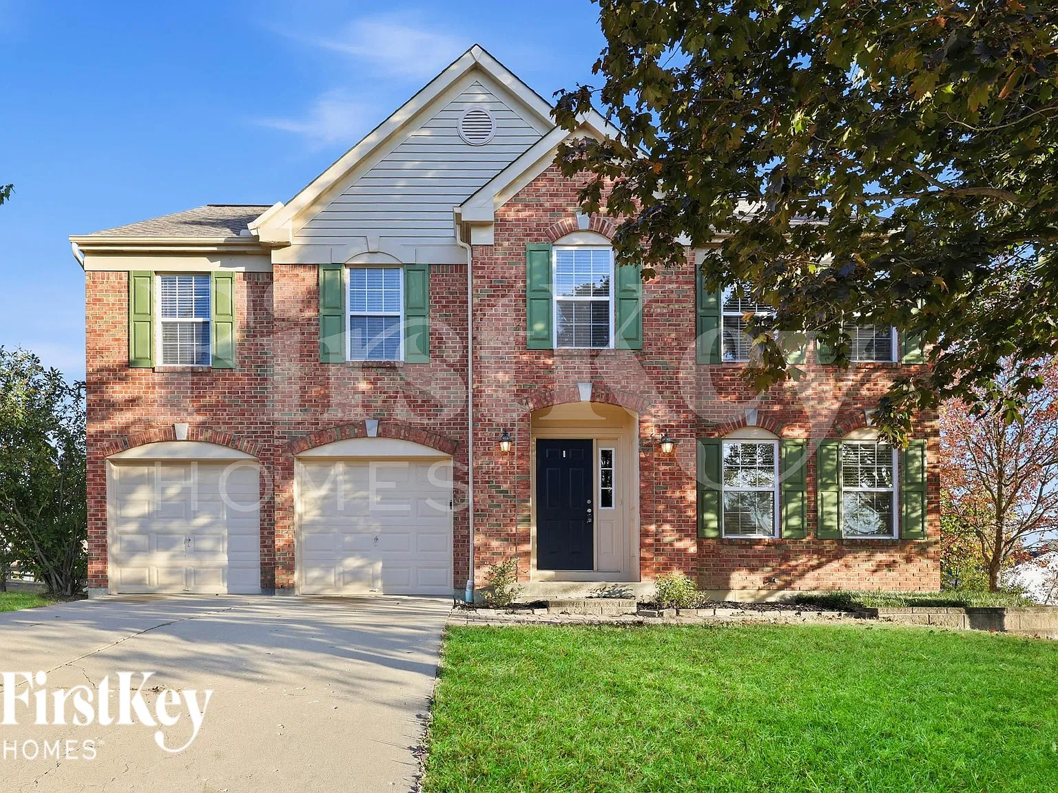 4 bed, 2.5 bath, 2596 sqft, $2,600 — Photo 1
