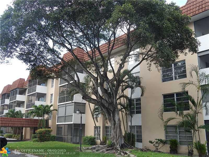 1st image of 4166 Inverrary Dr APT 205