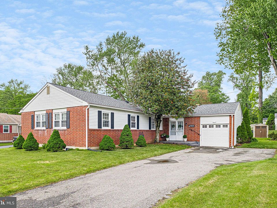 1st image of 2605 Dartmouth Woods Rd